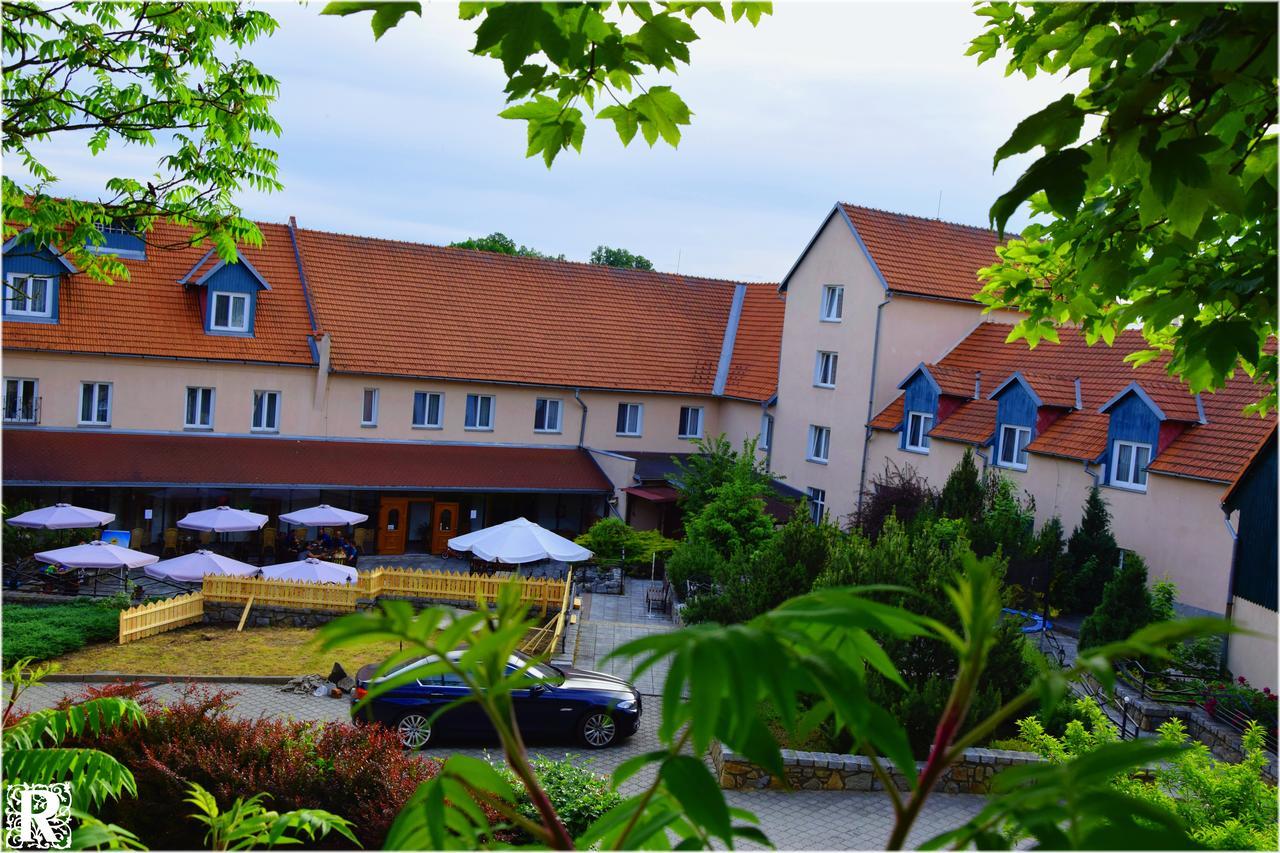 Hotel Rustikal Horní Cerekev Zewnętrze zdjęcie