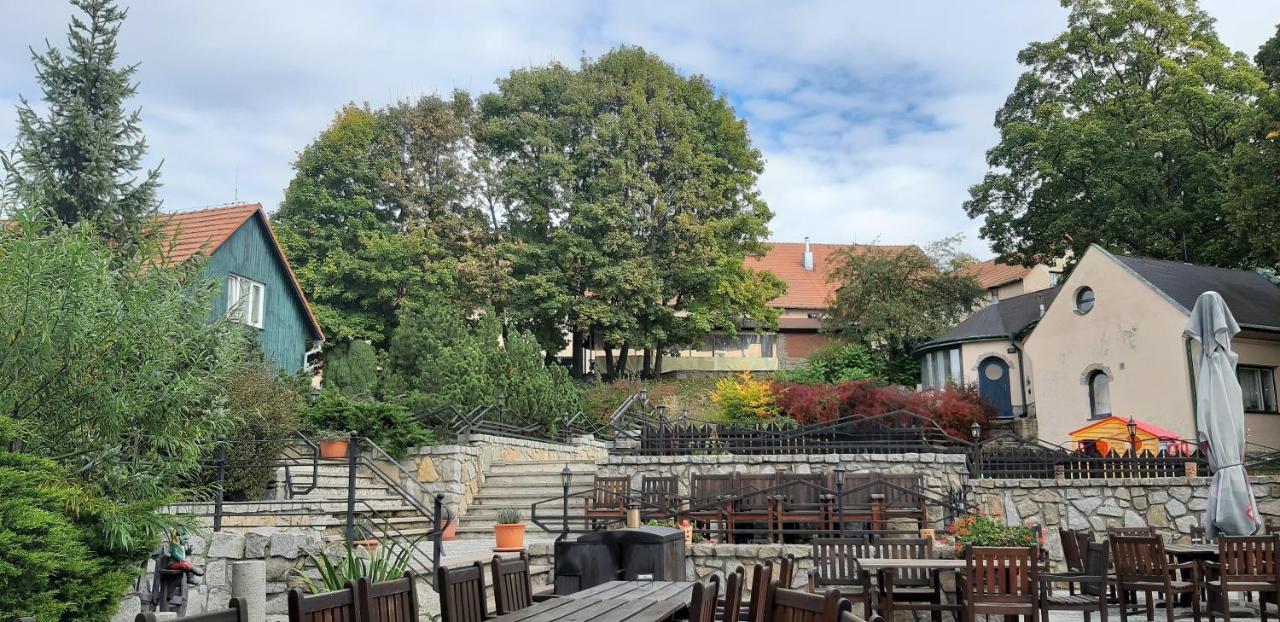 Hotel Rustikal Horní Cerekev Zewnętrze zdjęcie